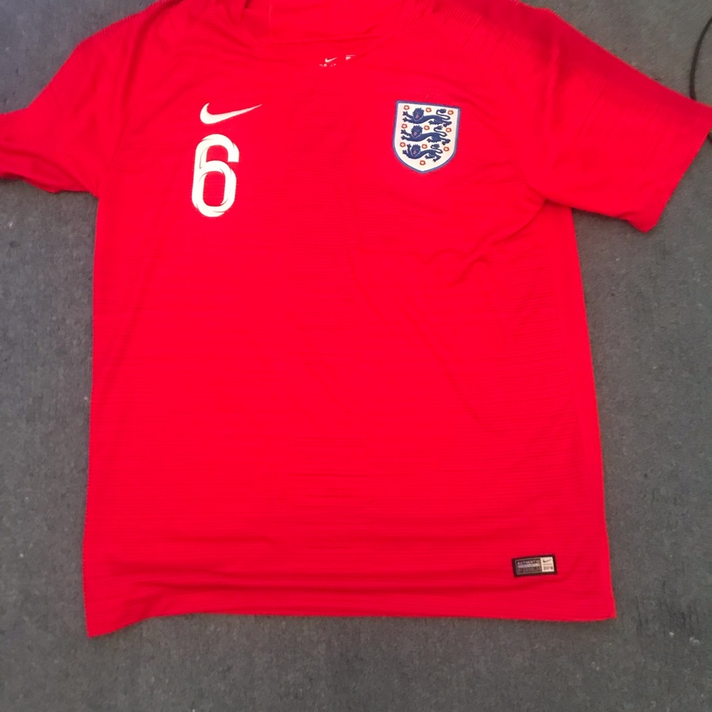 England Home Jersey 18/19